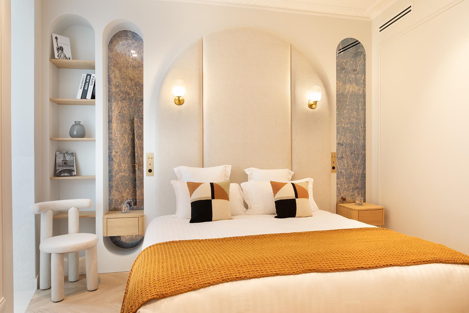 Maison Galante's With Services In La Madeleine - Opera * Paris
