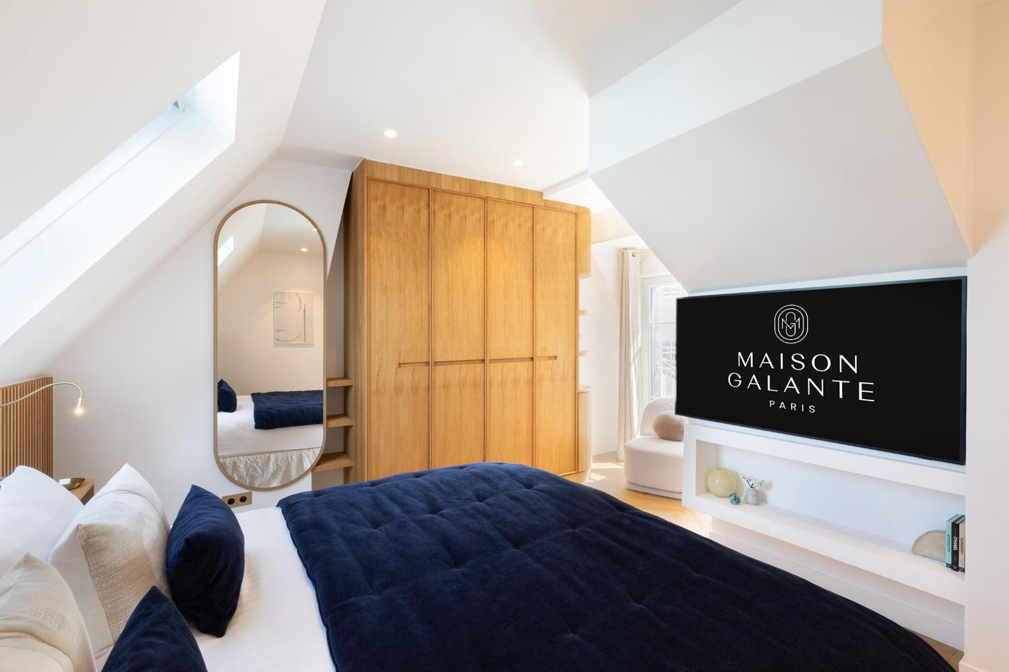 Appartement Maison Galante's With Services In La Madeleine - Opera *
