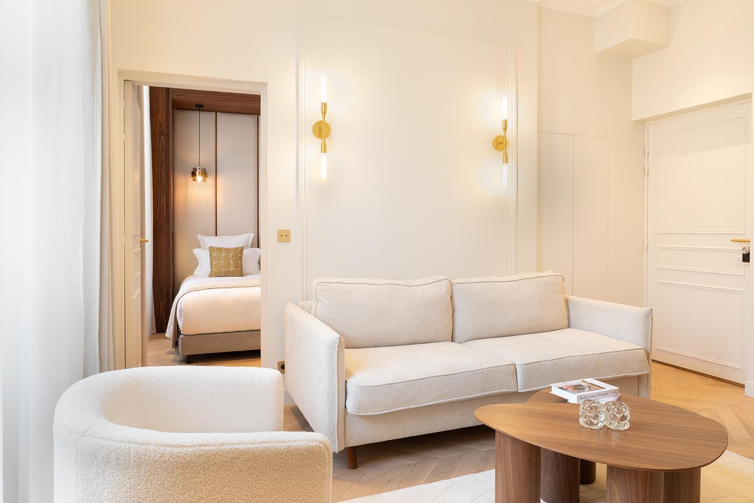 Maison Galante's With Services In La Madeleine - Opera Parijs